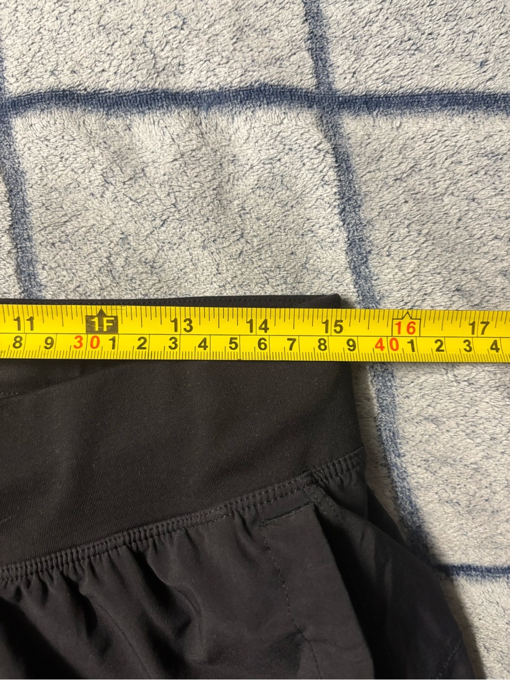 lululemon Men's Black Performance Shorts - Picture 8 of 9